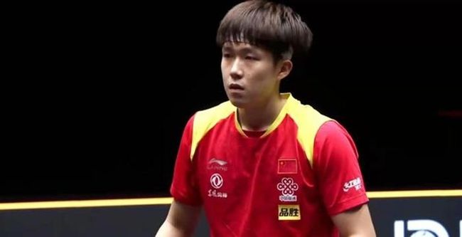 她的表现让 她的表现让