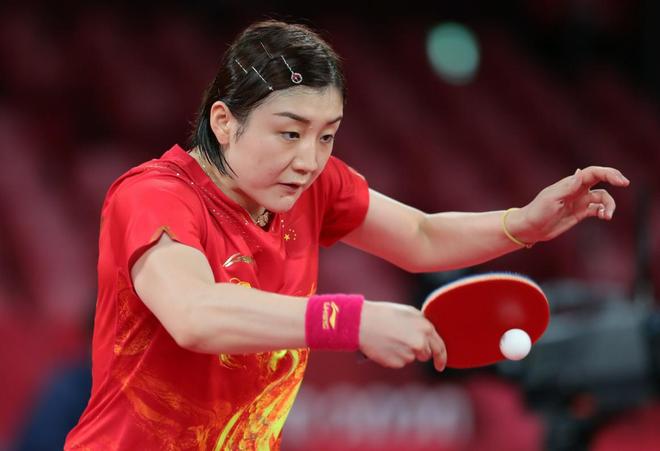 双重角色切 双重角色切